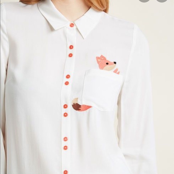 🦊🆕MODCLOTH EMBROIDERED FOX🦊 WOMEN SHIRT - Picture 2 of 8